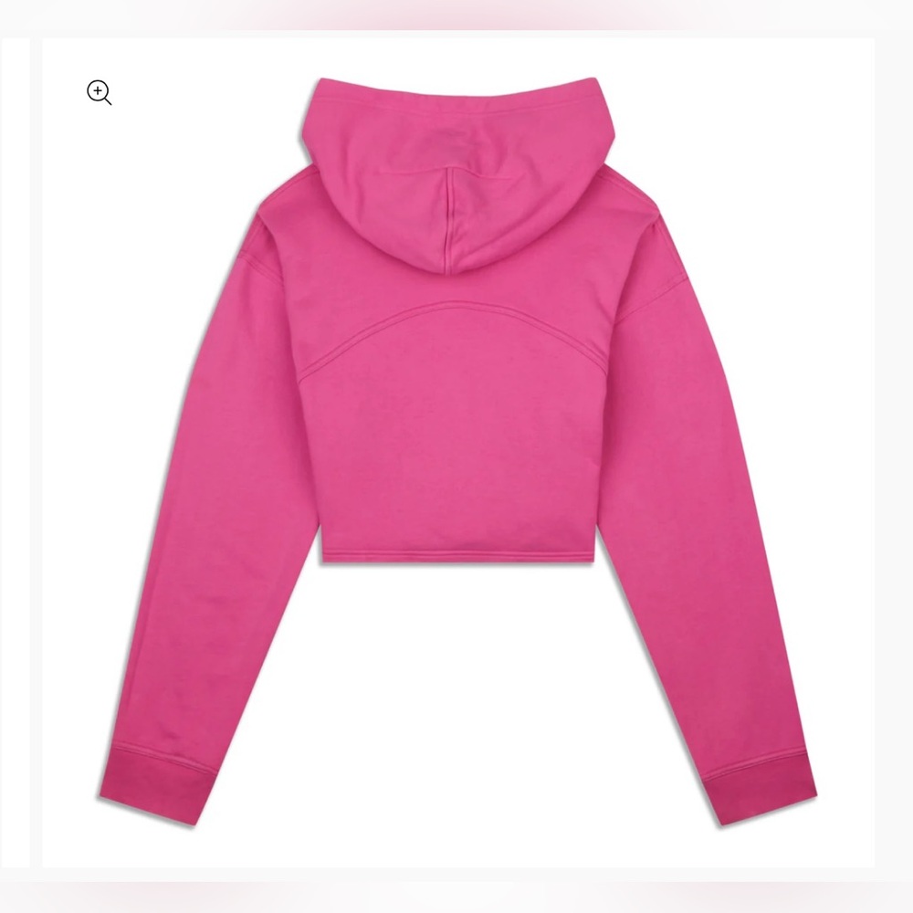 lululemon athletica Vibrant Pink Crop Top